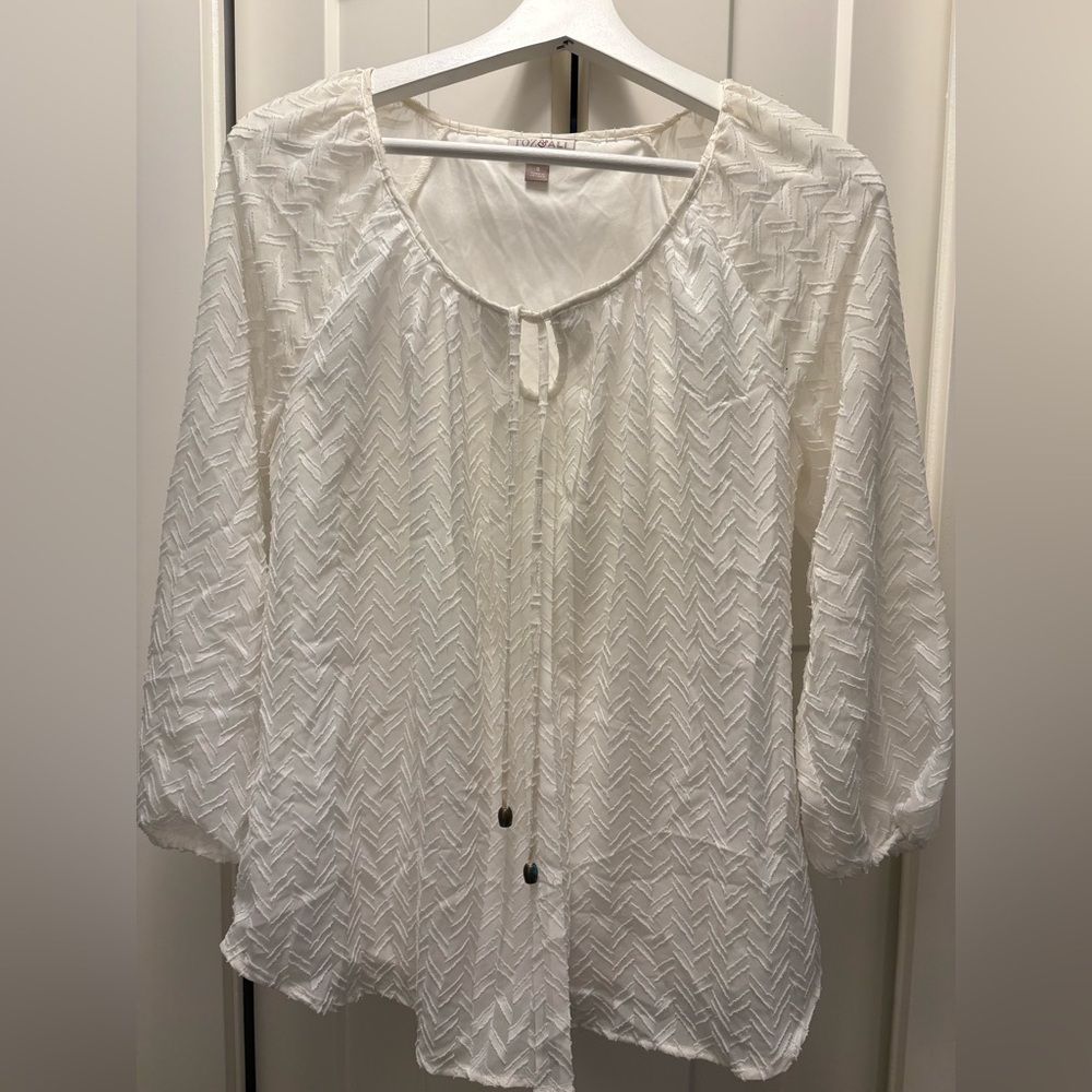 Roz & Ali Cream Textured Peasant Tunic with Tie Neck